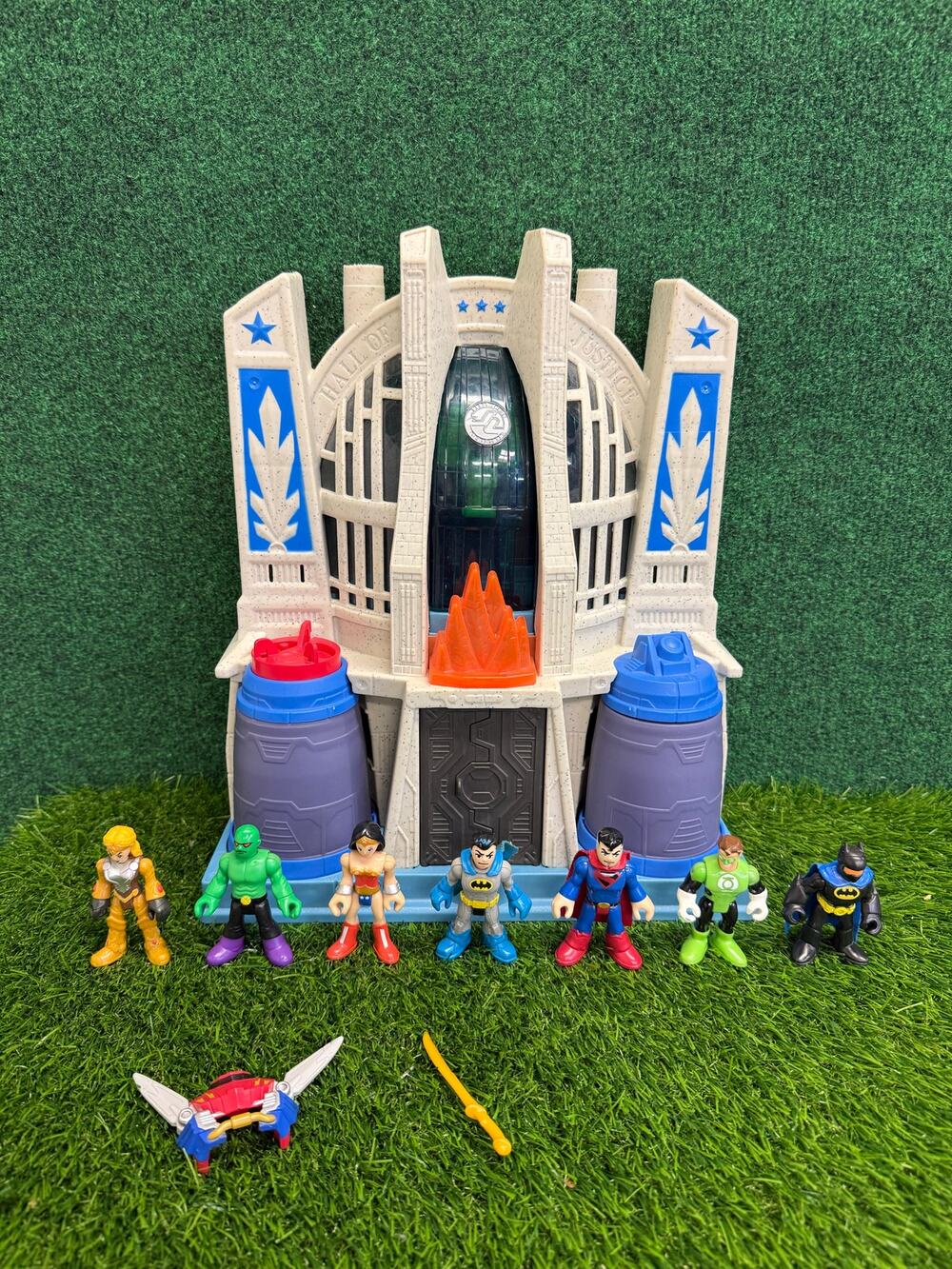 Imaginext DC Super Friends HALL OF JUSTICE League Playset w/ Action Figures